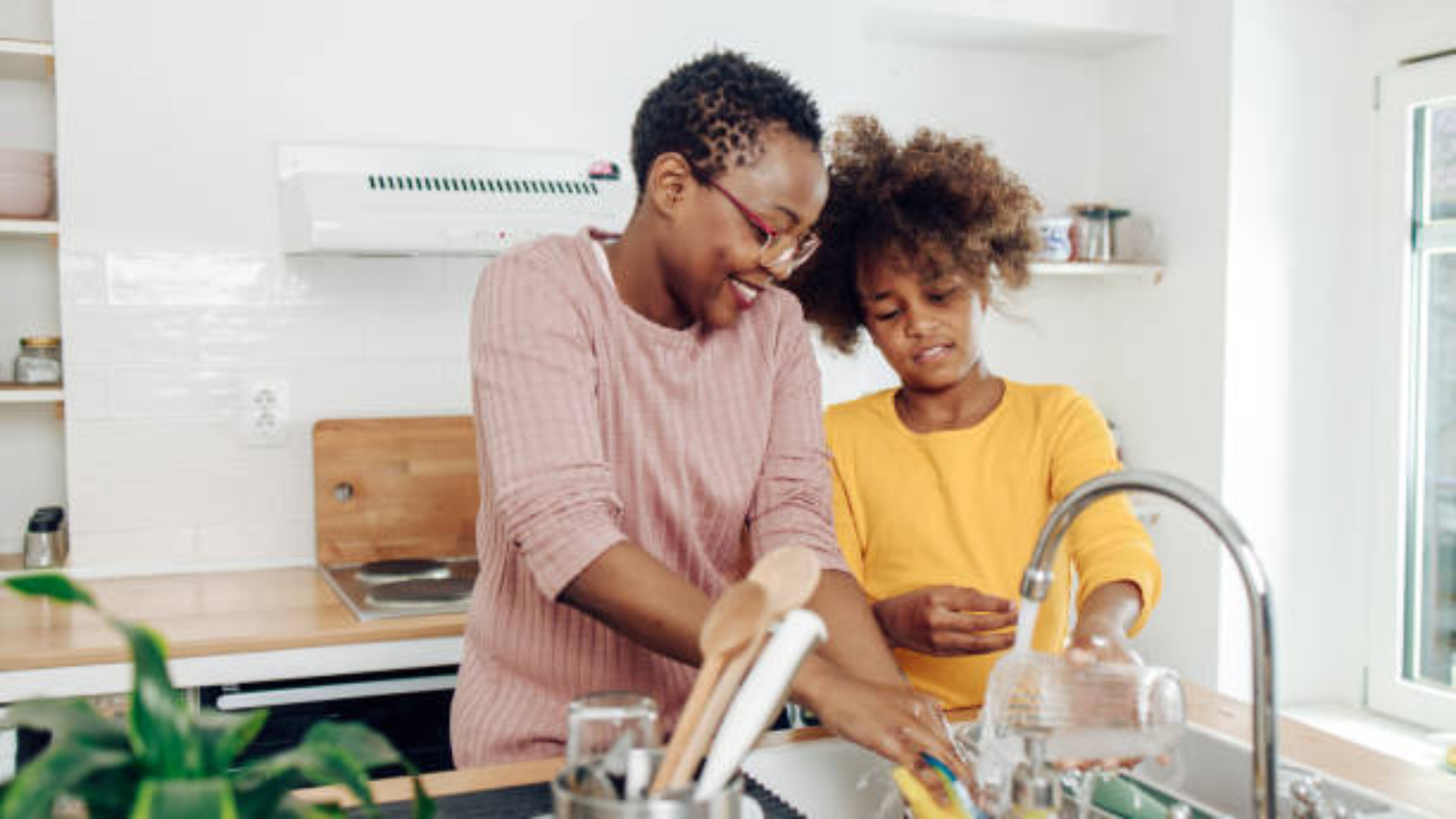 lavra louça com detergente faz mal à saude? lavar louça com produto 100% vegetal